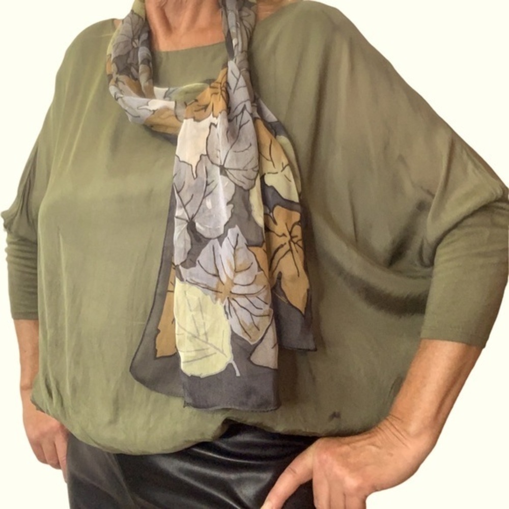 Italian Silk Viscose Olive Green Dolman Sleeve Banded Bottom Shirt Top Large